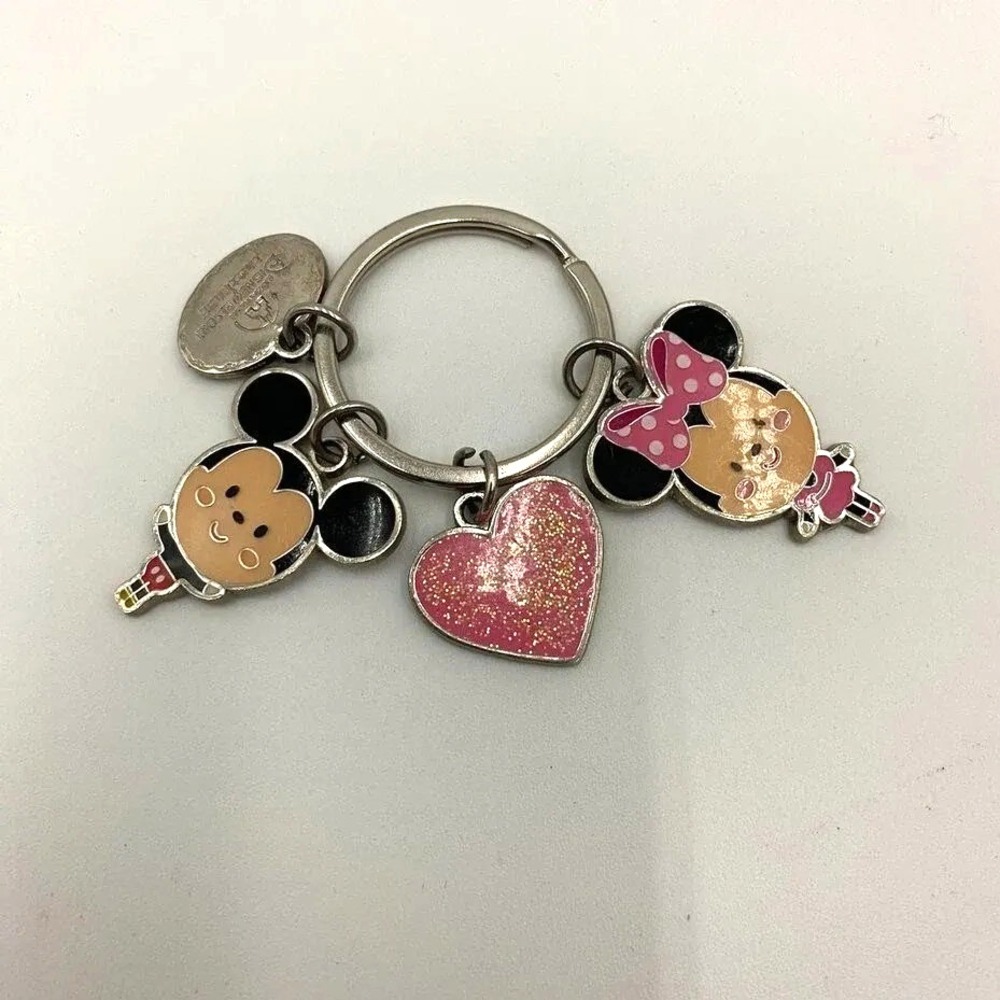 Disney Shanghai Resort Mickey Minnie Heart Glitter Keychain Keyโ Ring Charm